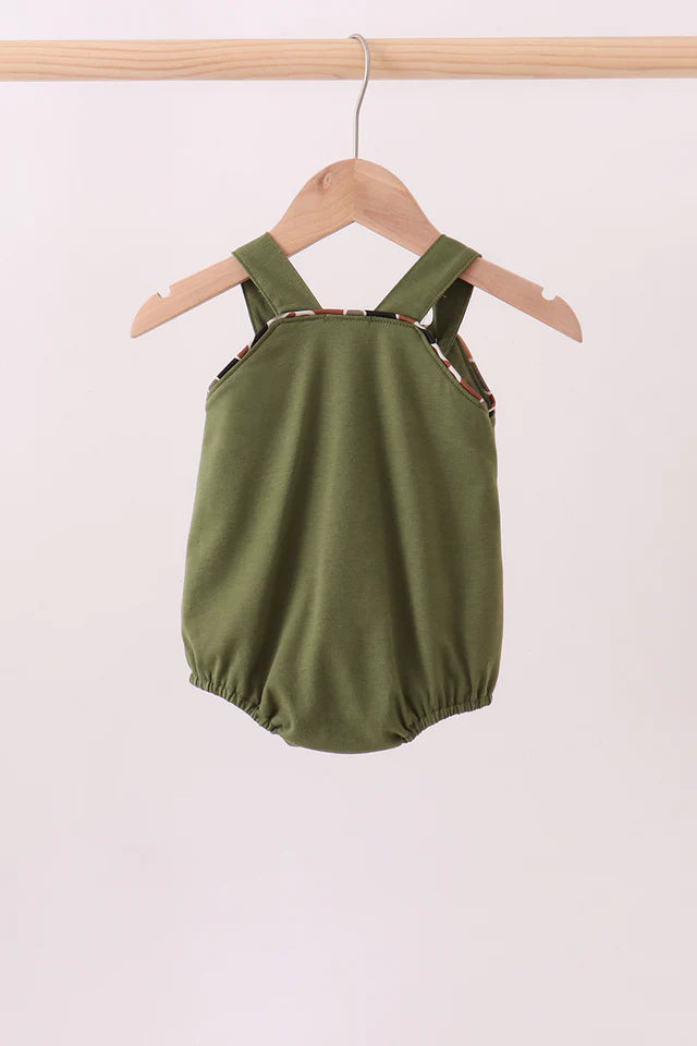 Camo Applique Bass Bubble