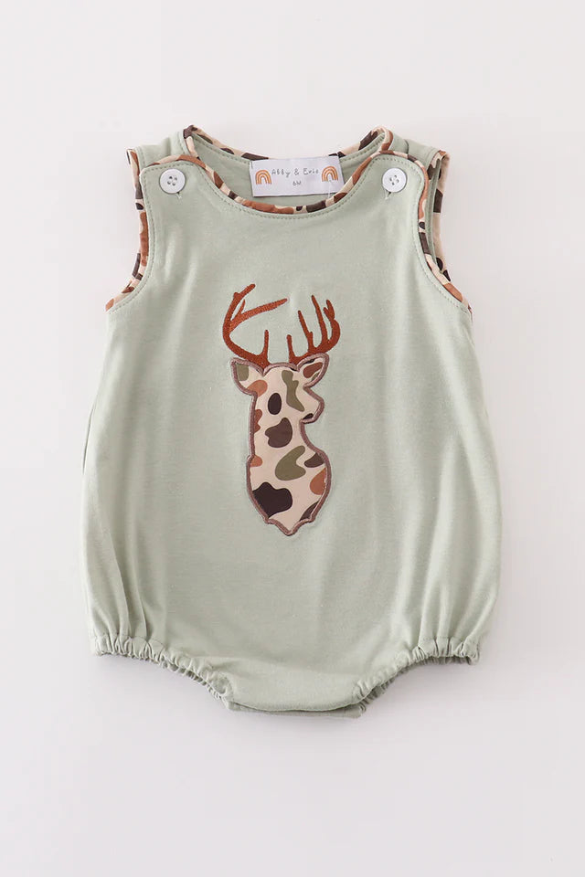 Camo Deer Applique Bubble