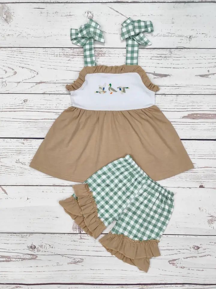 Girls Duck Applique Checkered Set